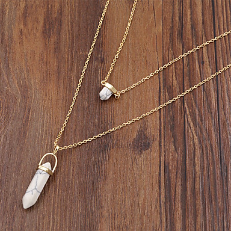 Necklace Pendant Necklaces / Strands Necklaces Jewelry Party / Daily / Casual / Sports Fashion Alloy / Resin Cream 1pc Gift