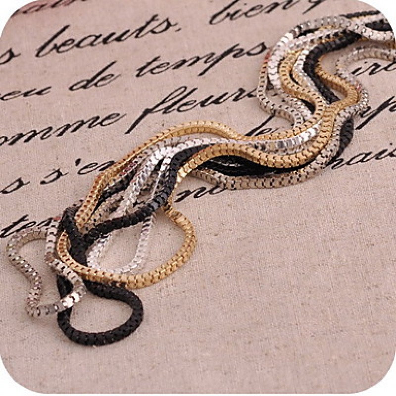 Women's Layered Chain Necklace